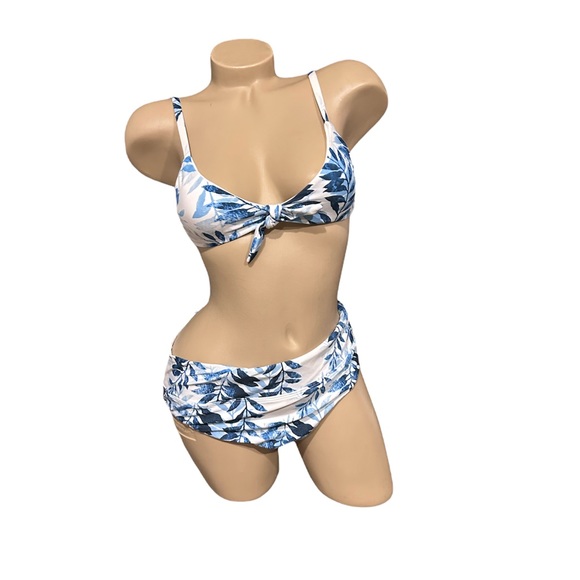 Splendid Other - Splendid Blue Tropical Leaves Swimsuit Bikini. Top XS. Bottom Large.  NWOT Swim